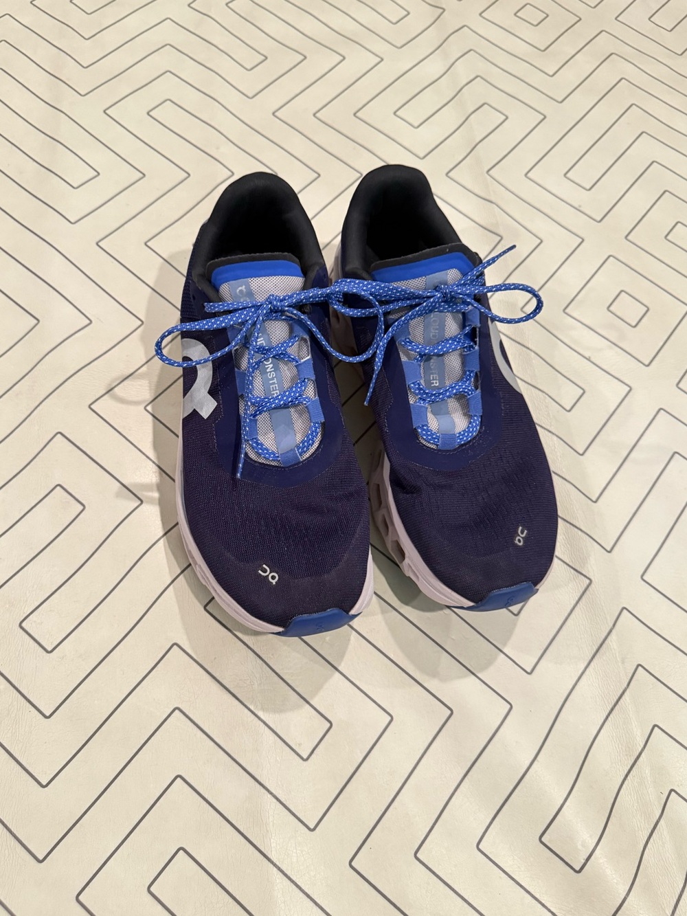 On Running Cloud Navy/Blue Sneakers